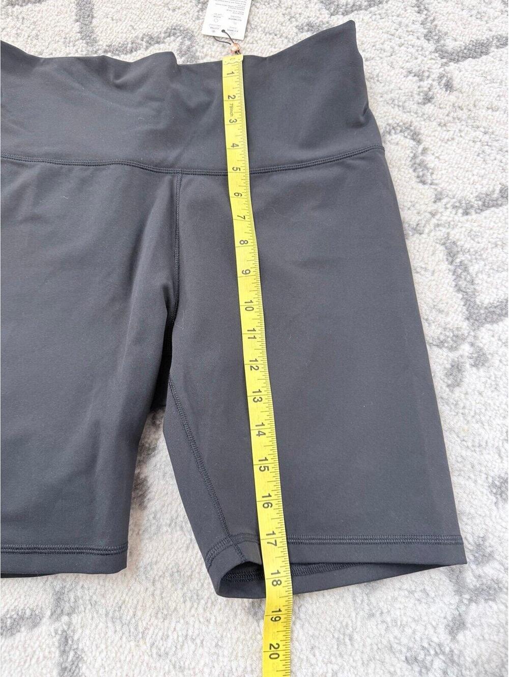 NWT CALIA by Carrie Underwood HR Essential Bike Short Large Black UPF 50+ - Picture 4 of 8